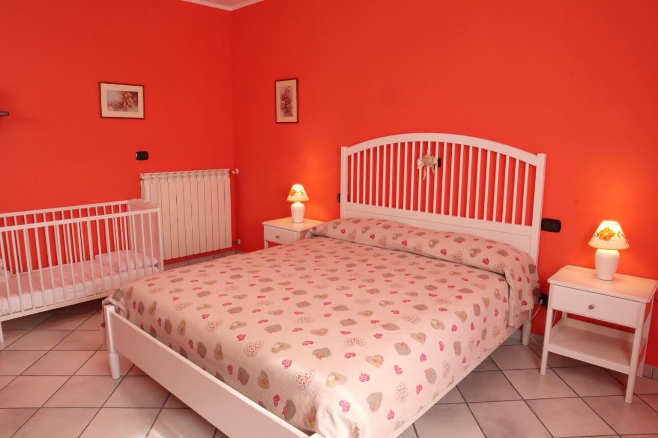 B&B La Casa Del Sole Controne Eksteriør bilde